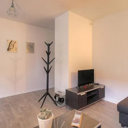 Spacieux Et Moderne, 6eme Lyon